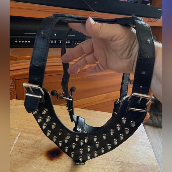 Spike Studded Dog Harness Black Training Med to Large dog - Picture 10 of 12